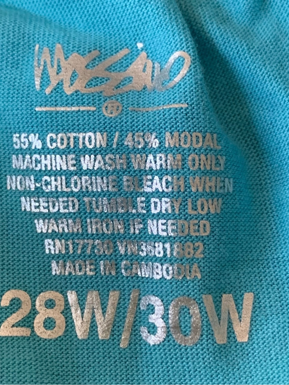 Mossimo Keyhole Tee - Picture 3 of 3